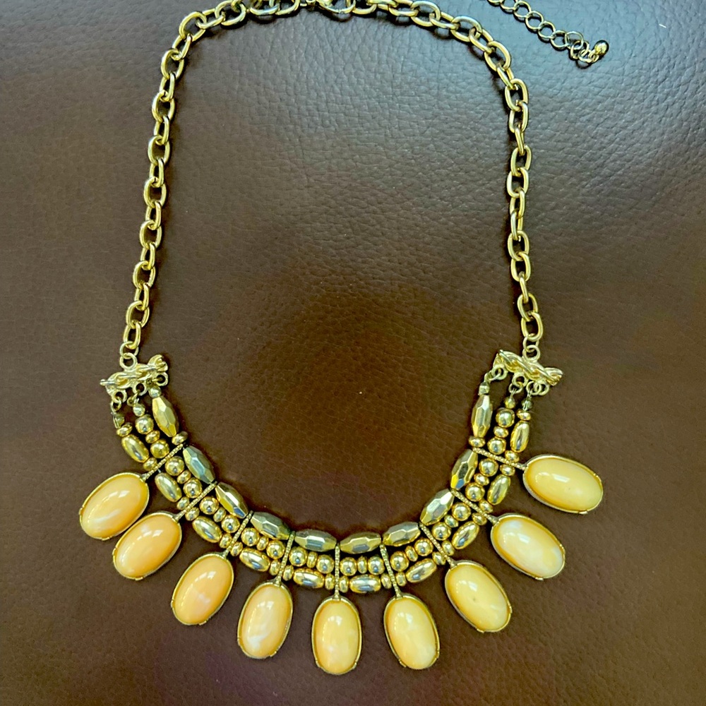 Statement necklace good/excellent condition